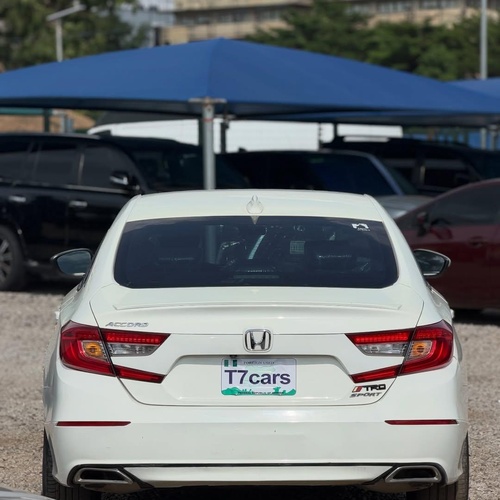 FOREIGN USED 2018 HONDA ACCORD FOR SALE IN ABUJA