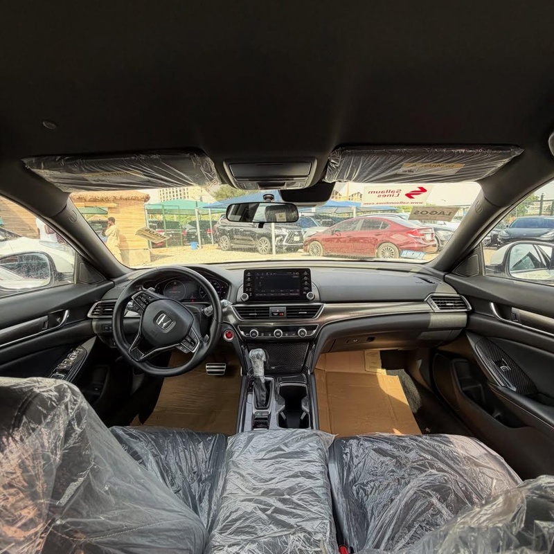 FOREIGN USED 2018 HONDA ACCORD FOR SALE IN ABUJA image