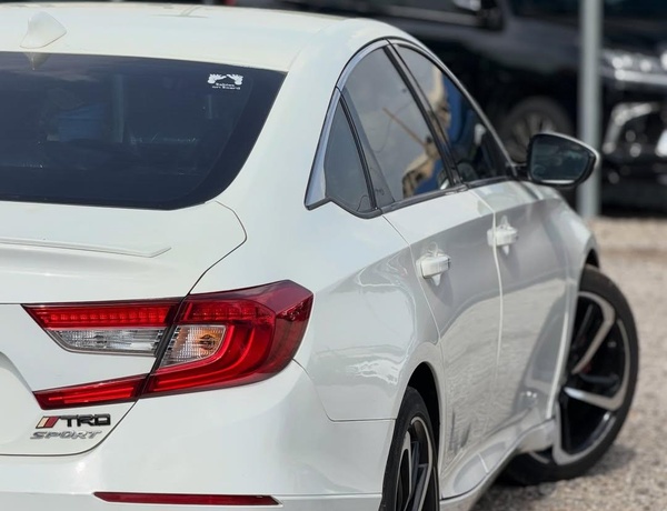 FOREIGN USED 2018 HONDA ACCORD FOR SALE IN ABUJA