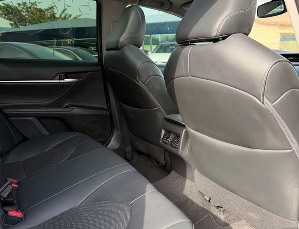 GOOD DEAL(FOREIGN USED)  2018 TOYOTA CAMRY XSE