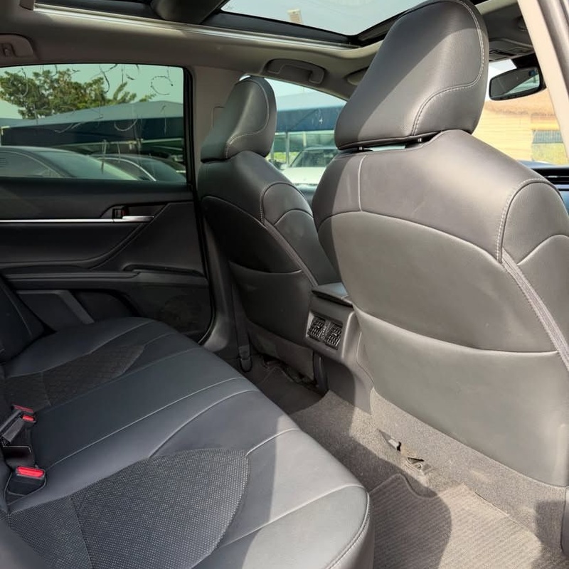 GOOD DEAL(FOREIGN USED)  2018 TOYOTA CAMRY XSE image