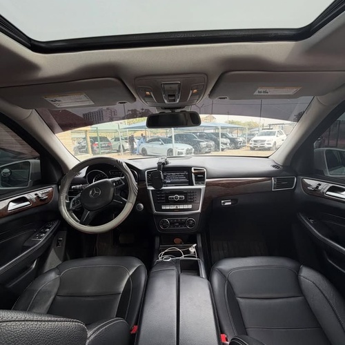GOOD DEAL NIGERIAN USED  2013 MERCEDES ML350 ABUJA