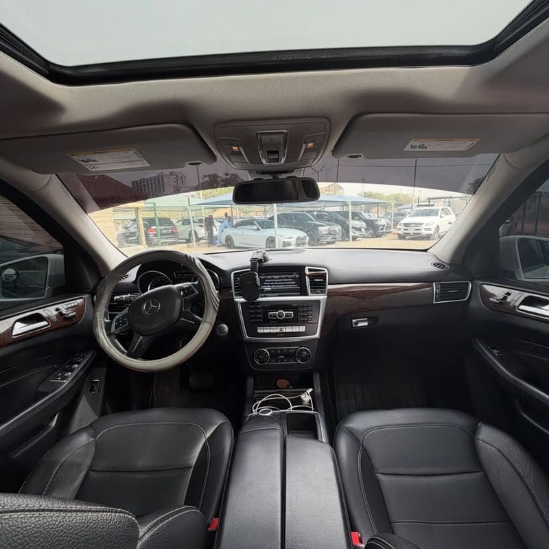 GOOD DEAL NIGERIAN USED  2013 MERCEDES ML350 ABUJA image