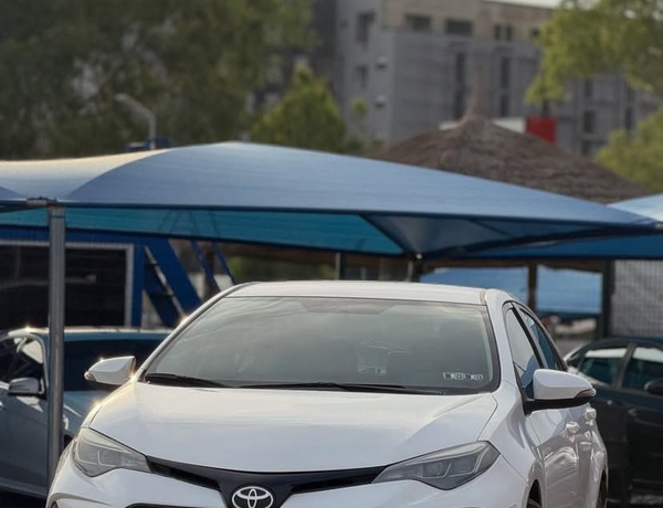 GOOD DEAL (NIGERIAN USED)  2015 TOYOTA COROLLA (S) FOR SALE IN ABUJA