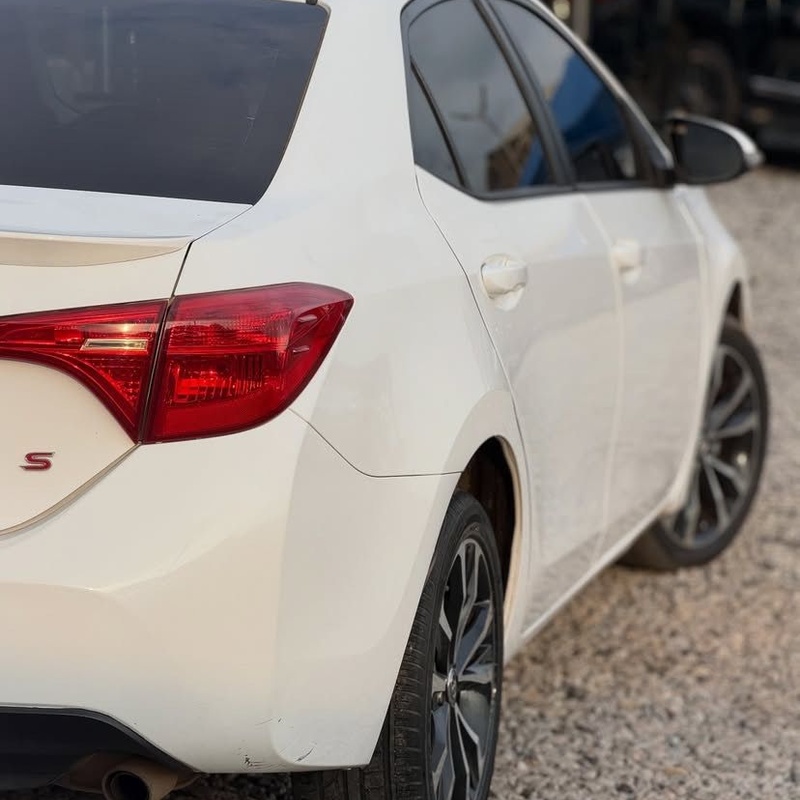 GOOD DEAL (NIGERIAN USED)  2015 TOYOTA COROLLA (S) FOR SALE IN ABUJA image
