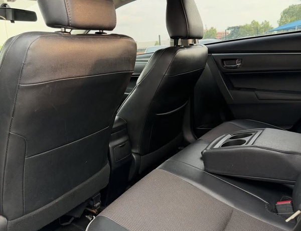 GOOD DEAL (NIGERIAN USED)  2015 TOYOTA COROLLA (S) FOR SALE IN ABUJA