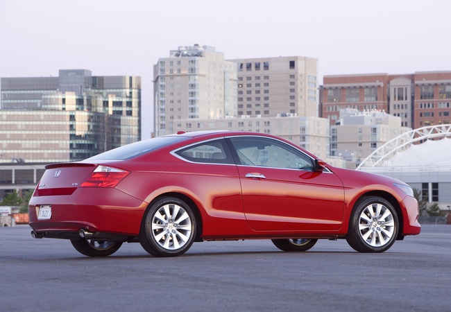 Honda Accord image 2