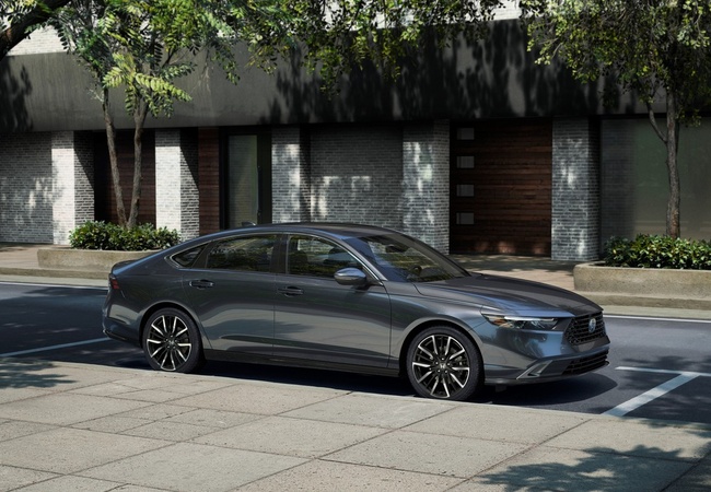 Honda Accord image 3