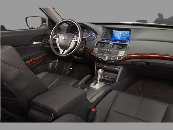 Honda Accord Crosstour image 3