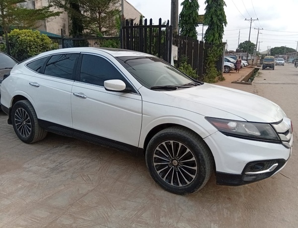 Honda Crosstour 2011 Registered V6 Location Egbe Ikotun