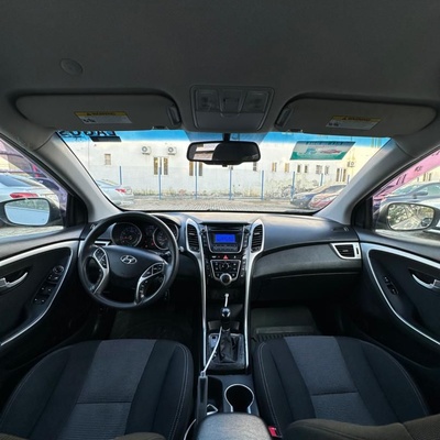  FOREIGN USED  2013  HYUNDAI GT FOR SALE IN ABUJA