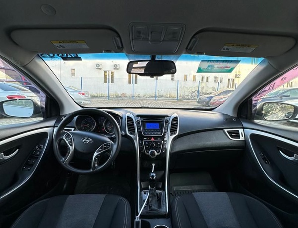  FOREIGN USED  2013  HYUNDAI GT FOR SALE IN ABUJA