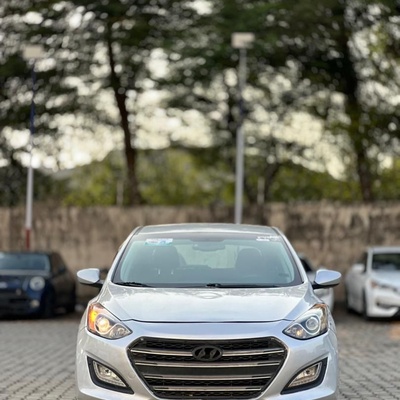  FOREIGN USED  2013  HYUNDAI GT FOR SALE IN ABUJA