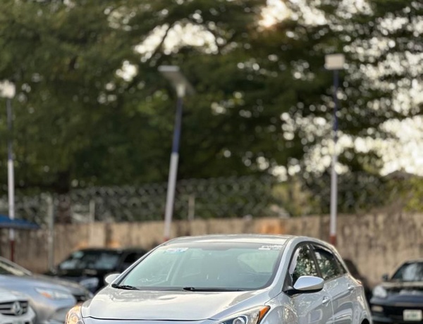  FOREIGN USED  2013  HYUNDAI GT FOR SALE IN ABUJA