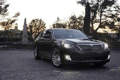 Hyundai Equus