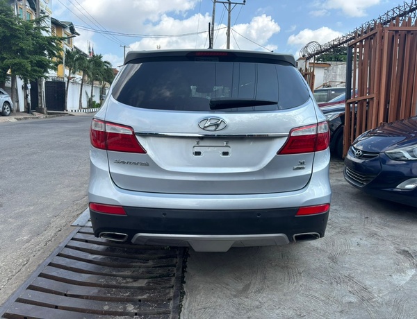 Hyundai Santa Fe Tokunbo 2014