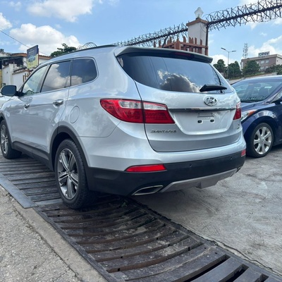 Hyundai Santa Fe Tokunbo 2014
