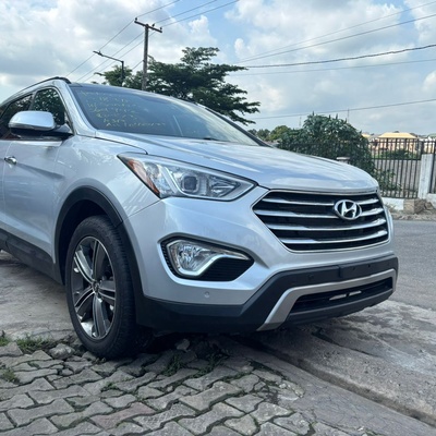 Hyundai Santa Fe Tokunbo 2014