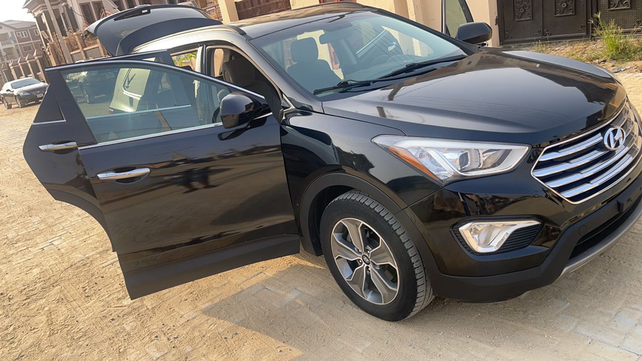 Car Image 4