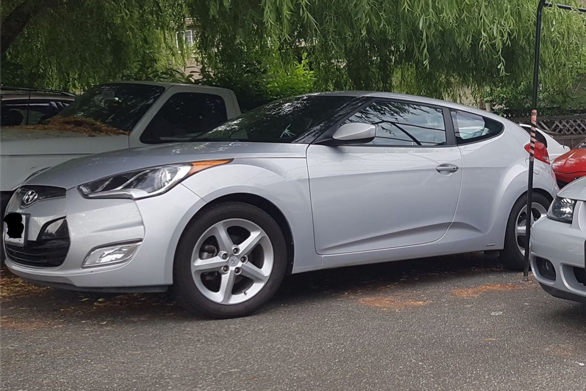 Hyundai Veloster