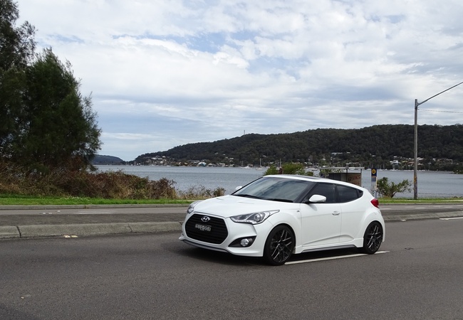 Hyundai Veloster image 5
