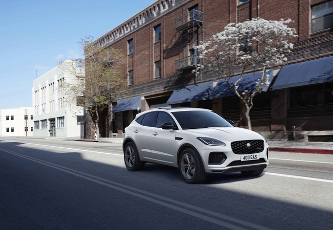 Jaguar E-Pace image 3