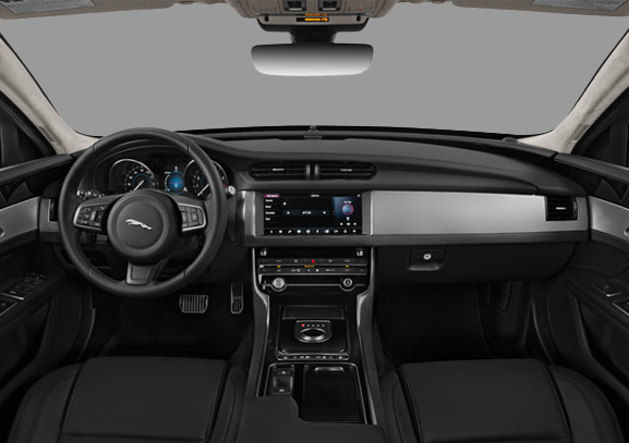 Jaguar XF Sportbrake image 2