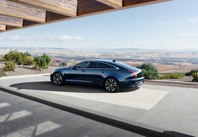 Jaguar XJL Supercharged image 2