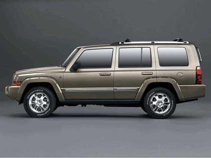 Jeep Commander image 2