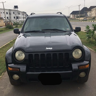 JEEP LIBERTY 4X4 FOR SALE IN ABUJA