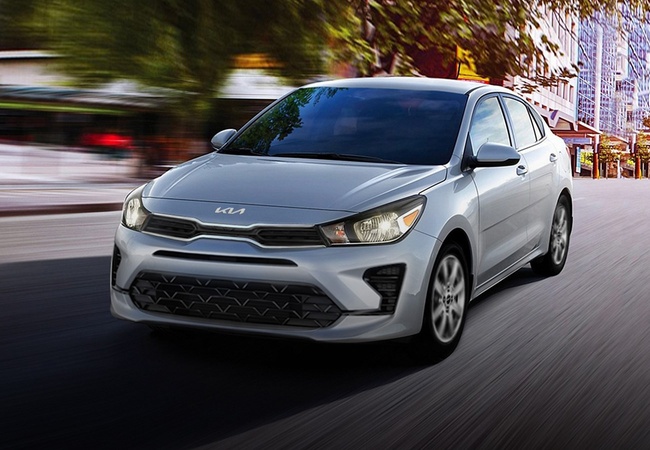 Kia Rio image 2