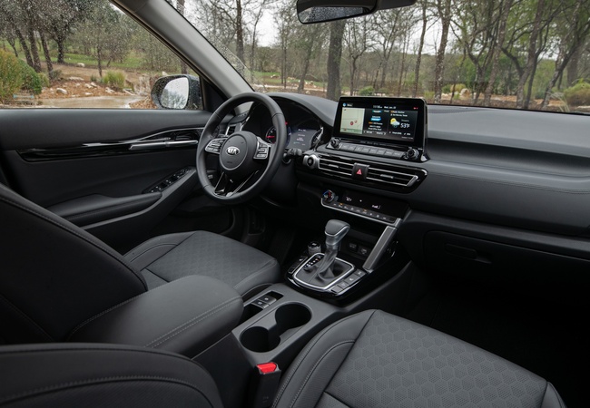 Kia Seltos image 5