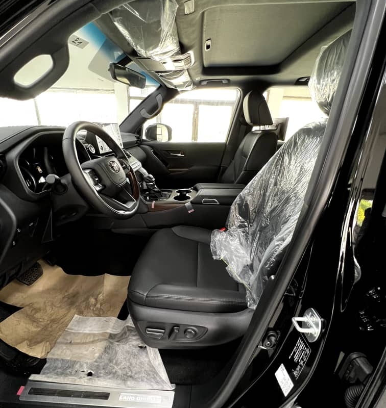 Toyota Land Cruiser image