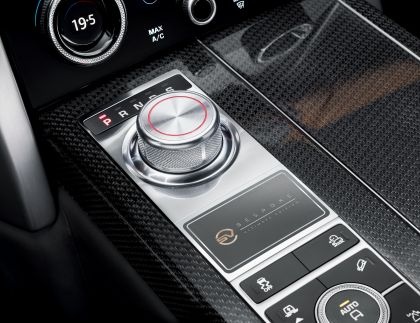 Land Rover Range Rover Autobiography image 3
