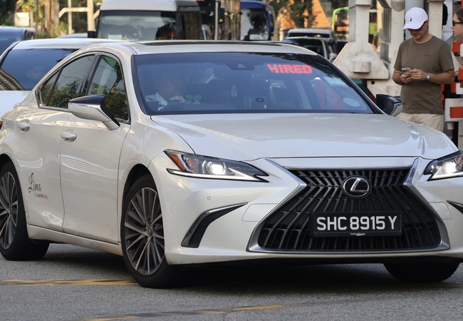 Lexus ES300h in Nigeria