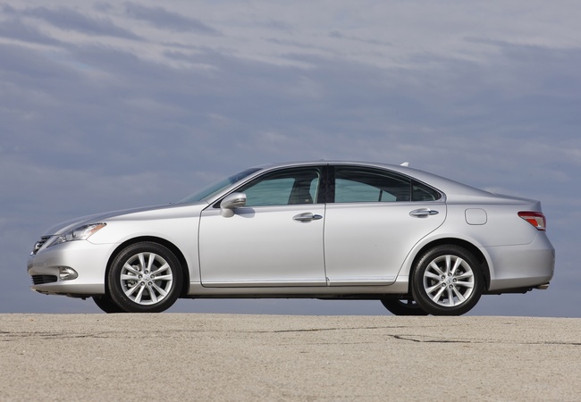 Lexus ES350 image 5