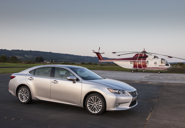 Lexus ES 350 image 4