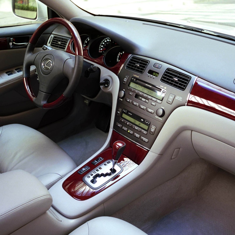 Lexus ES 330 image