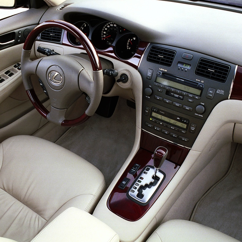 Lexus ES 330 image