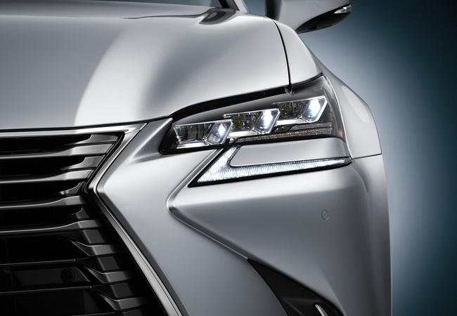 Lexus GS image 4