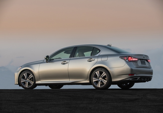 Lexus GS 300 image 2