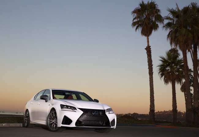 Lexus GS F image 3