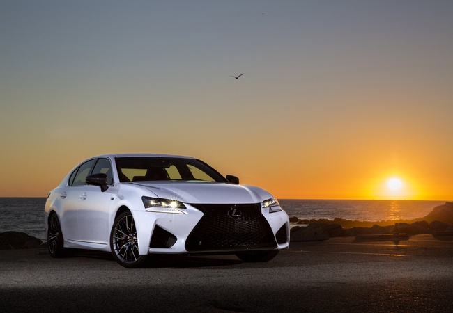 Lexus GS F image 5