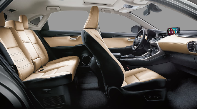 Lexus IS image 3