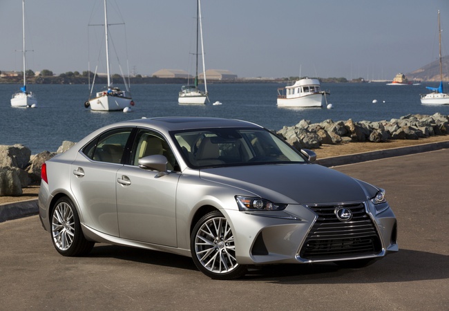 Lexus IS 250 image 3