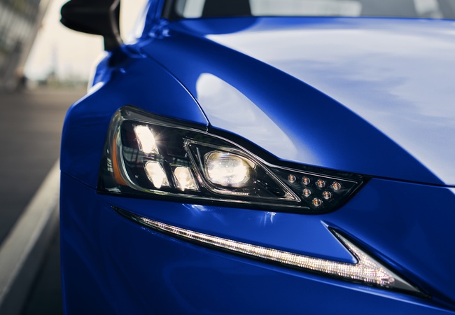 Lexus IS 250 image 5