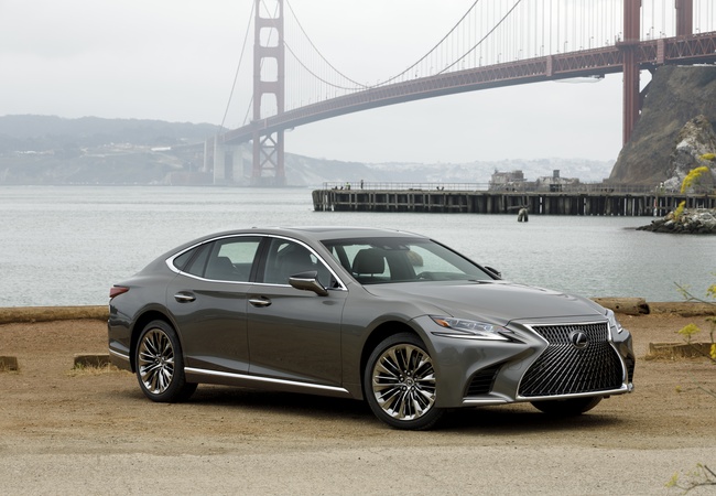 Lexus LS 500 image 4