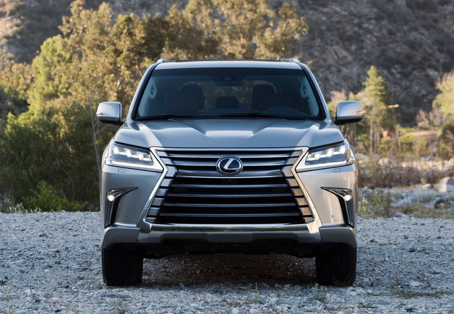 Lexus LX