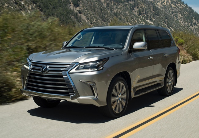 Lexus LX image 5