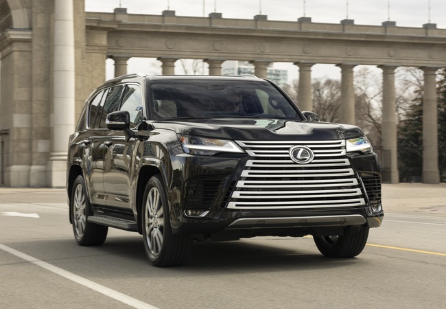 LEXUS LX 600